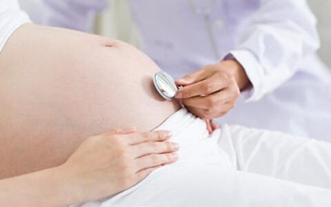 如何利用怀孕让胸部二次发育 (如何利用怀孕B超单P图软件制作一张完美的怀孕纪念照？)